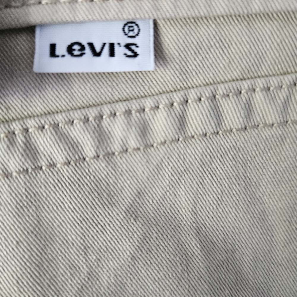 Levi's 94 Cargo Mini Skirt - Picture 3 of 5